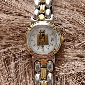 Scooby doo women watch unique and exclusive with day of the month quartz ..